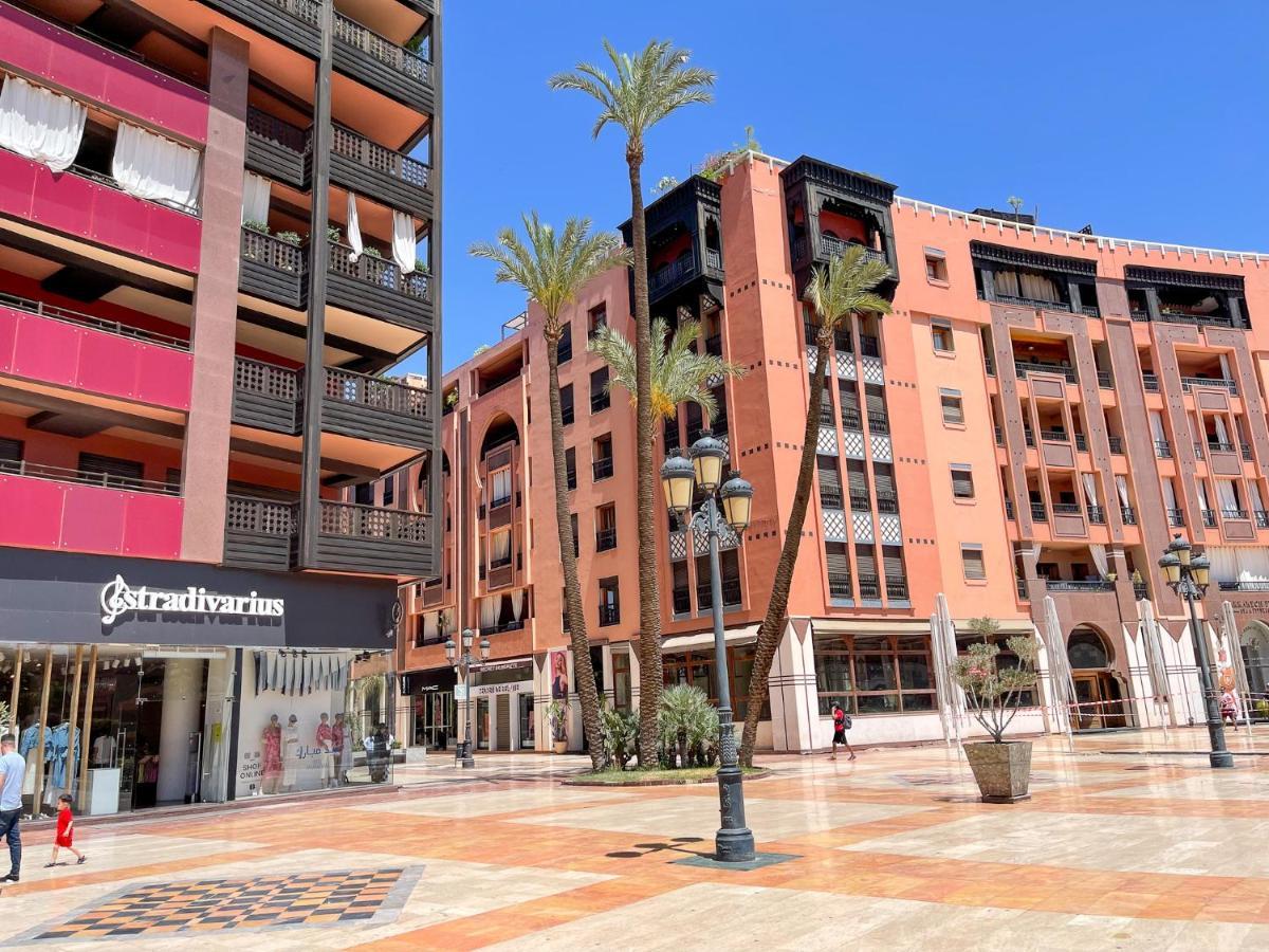 Appartement Haut Standing Gueliz Plaza Avec Vue Маракеш Екстериор снимка